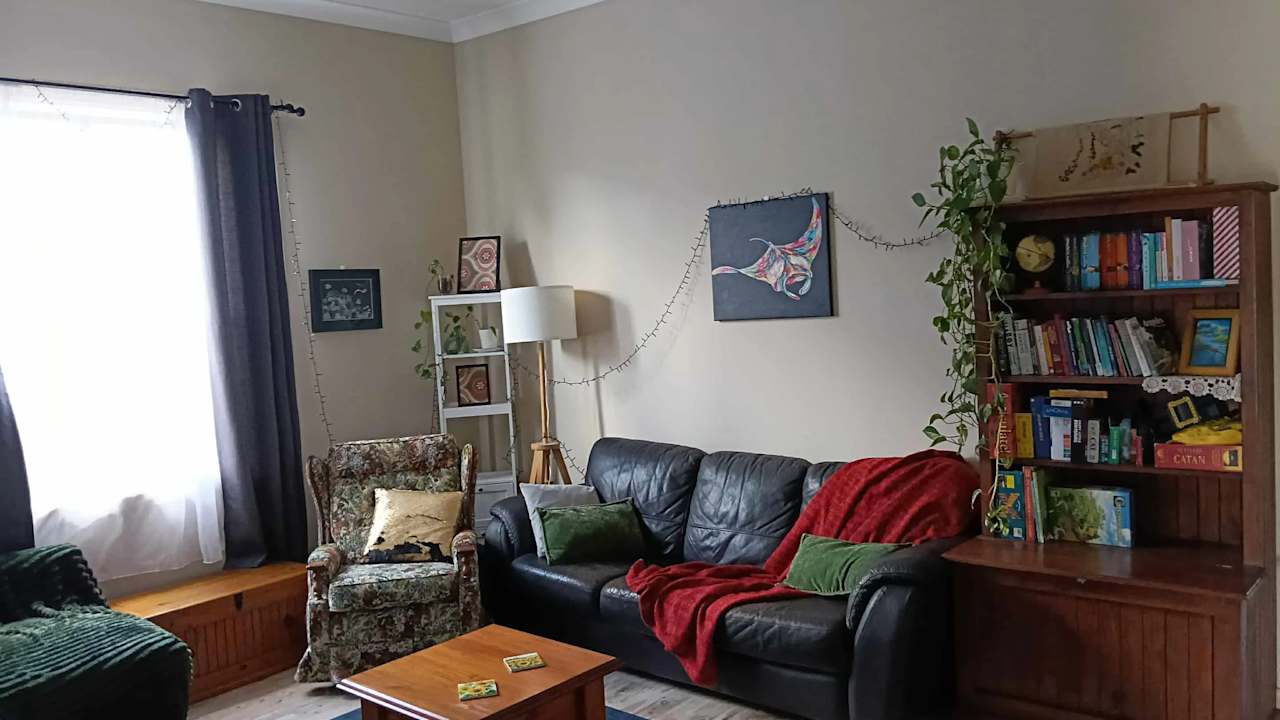 Unfurnished room in a share house