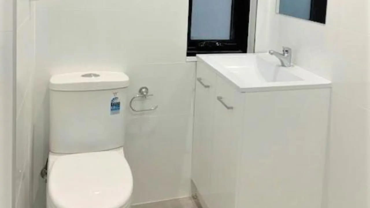 Whole property with 2 rooms for rent