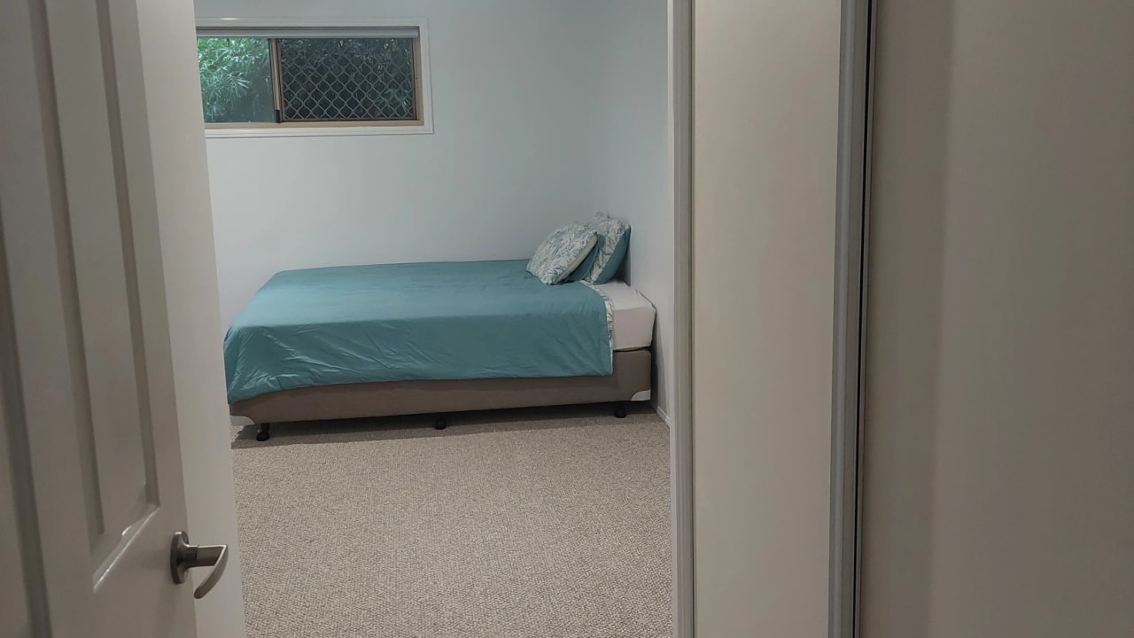 Furnished room with own bathroom