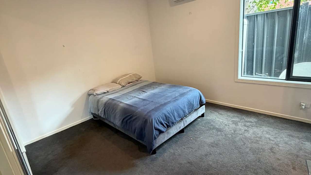 Furnished room with ensuite in a share house