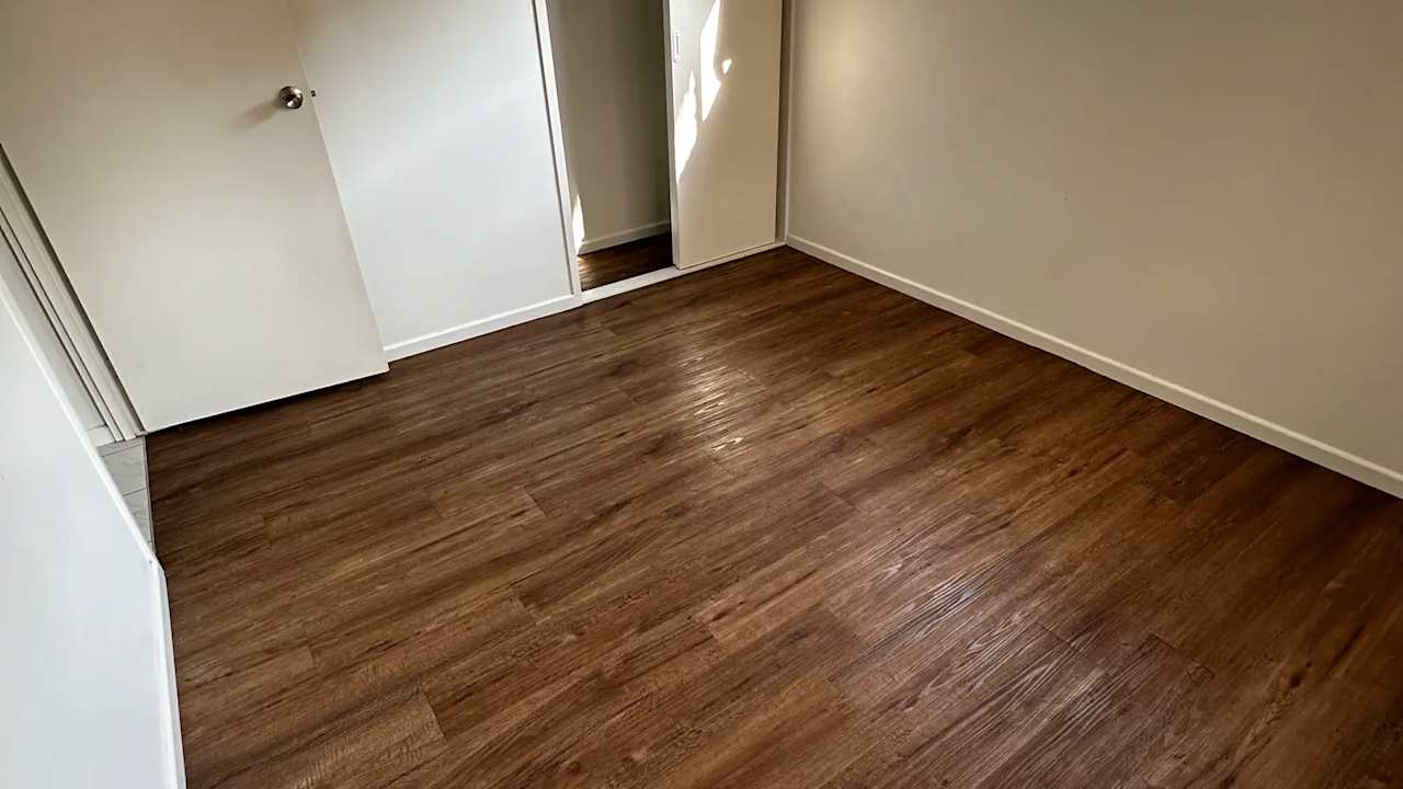 Unfurnished room in a share house