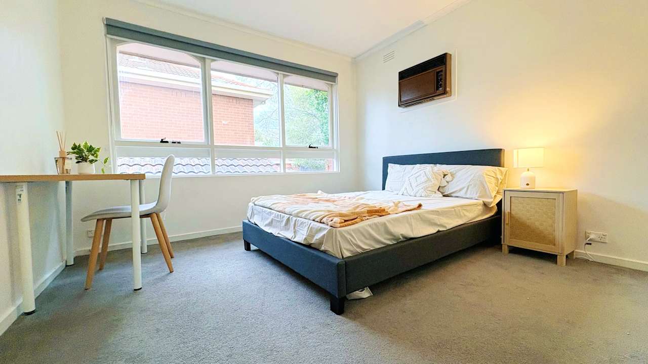 Furnished room with own bathroom