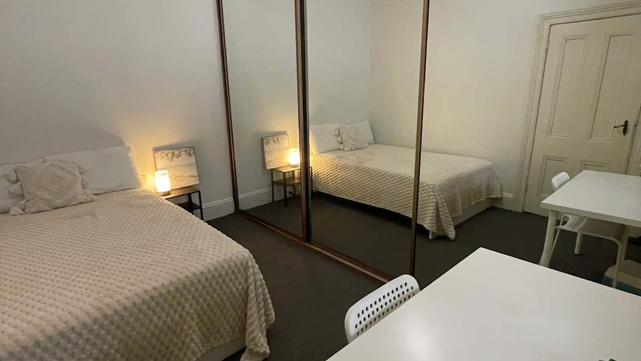 Furnished room in a share house