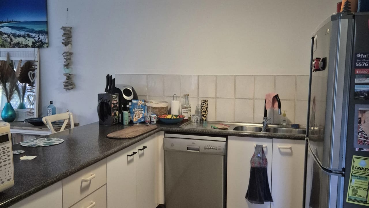 Furnished room with own bathroom