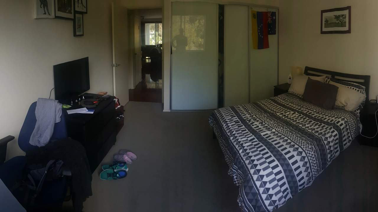 Unfurnished room with own bathroom