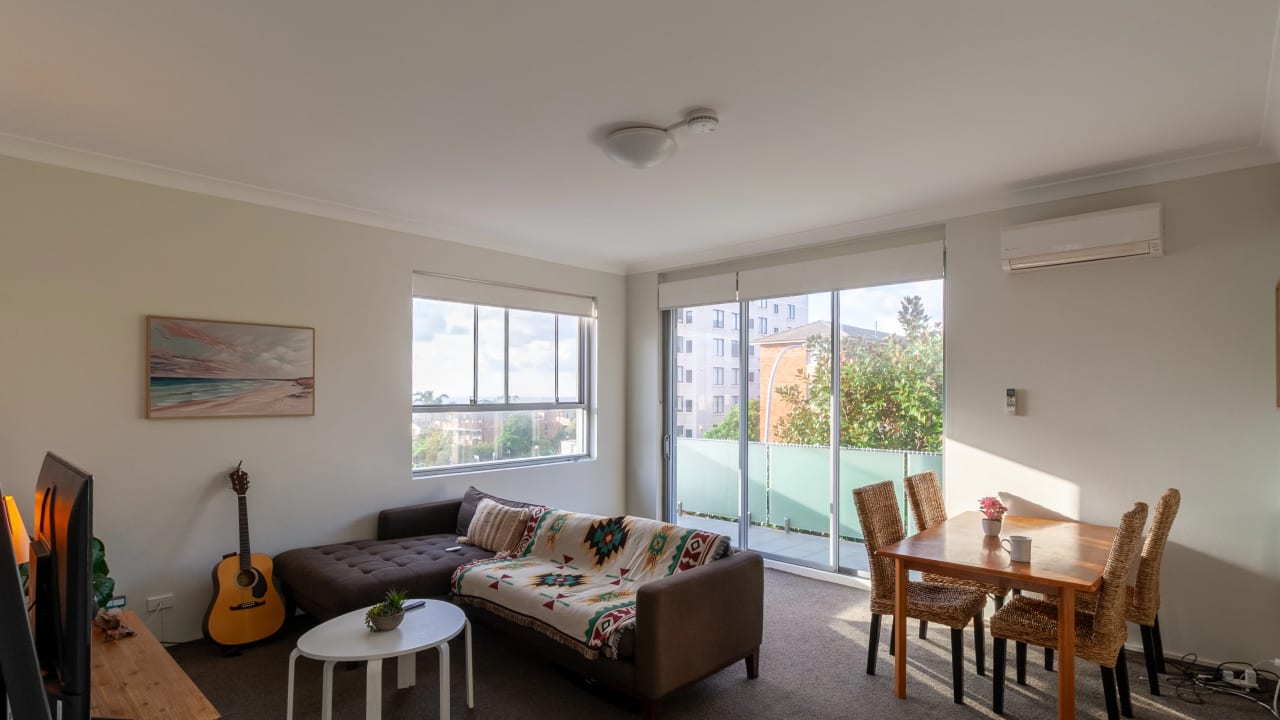 Whole property with 2 rooms for rent
