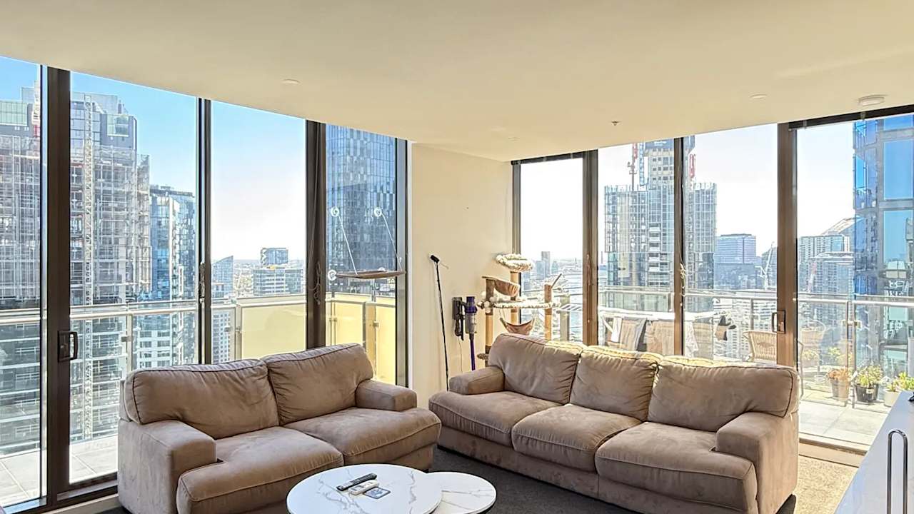 Furnished room in a flatshare