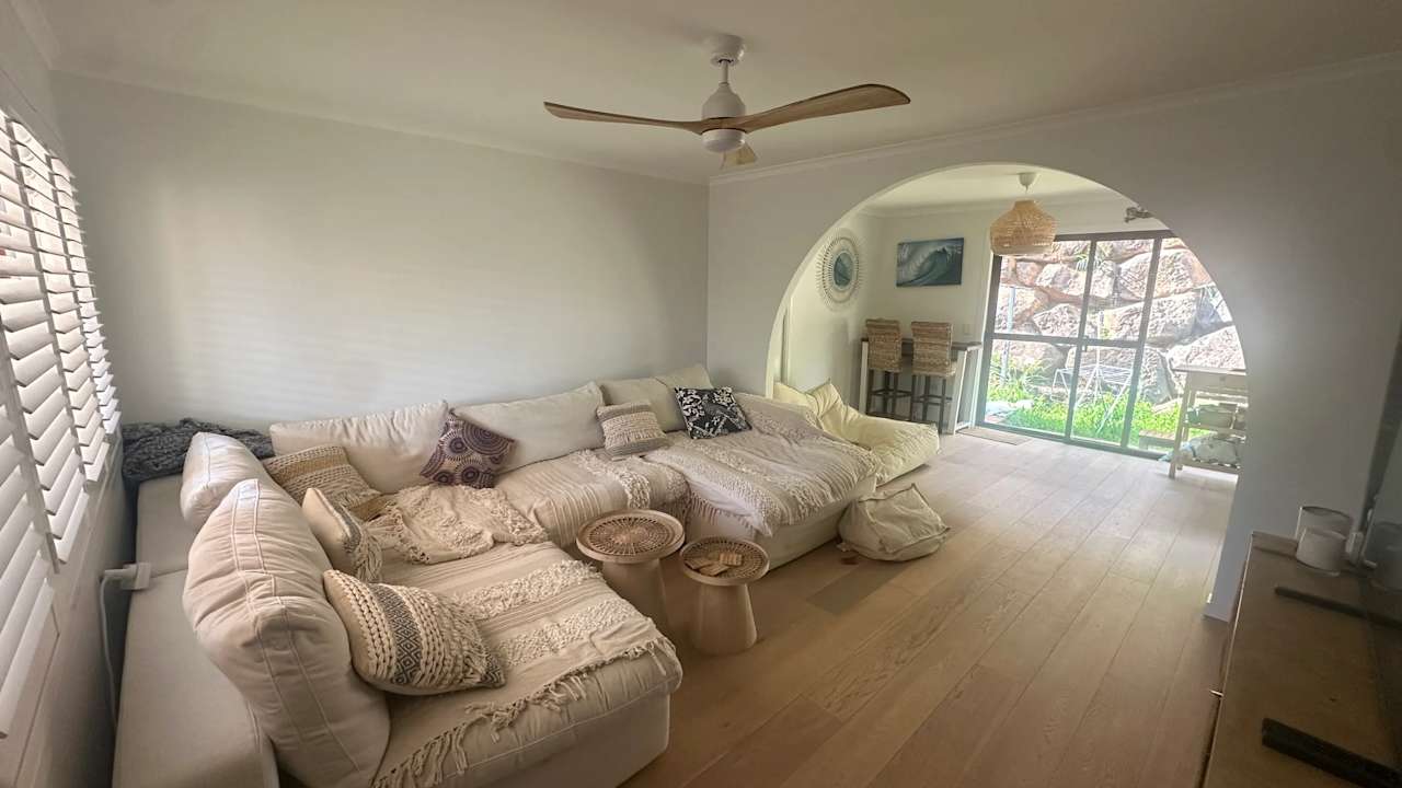 Room in a share house