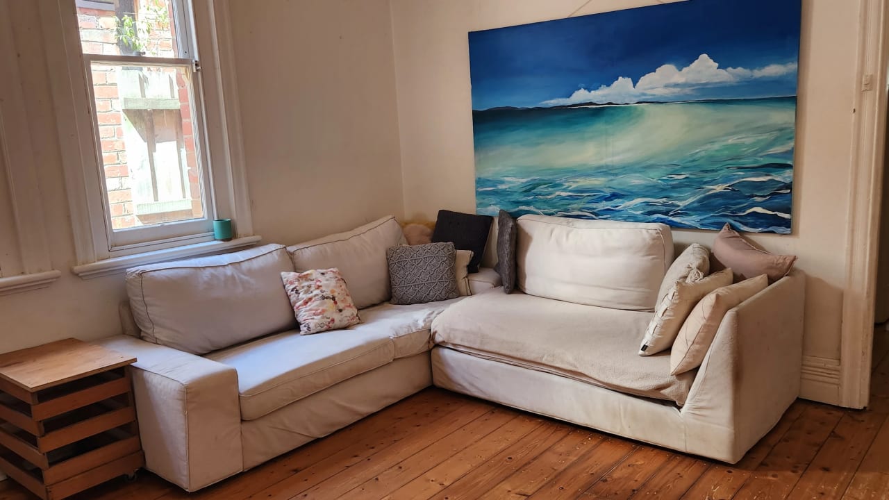 Furnished room in a share house