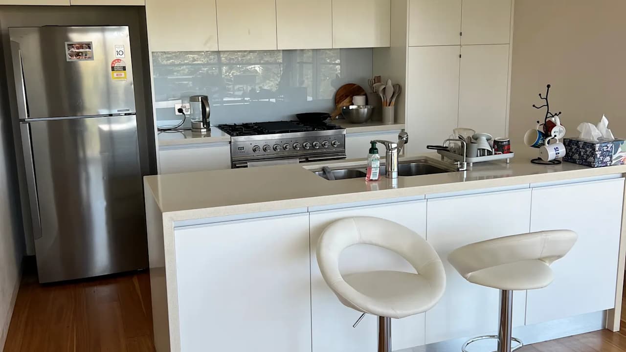 Unfurnished room with own bathroom