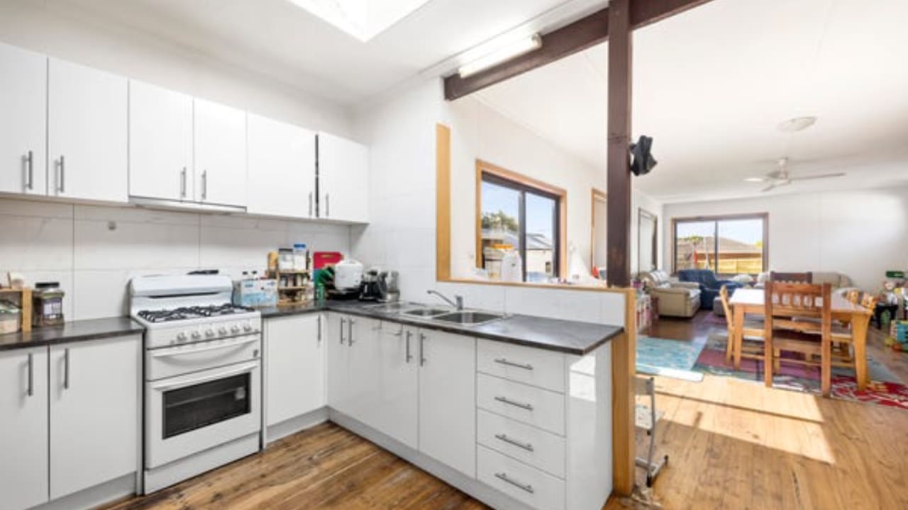 Unfurnished room in a share house