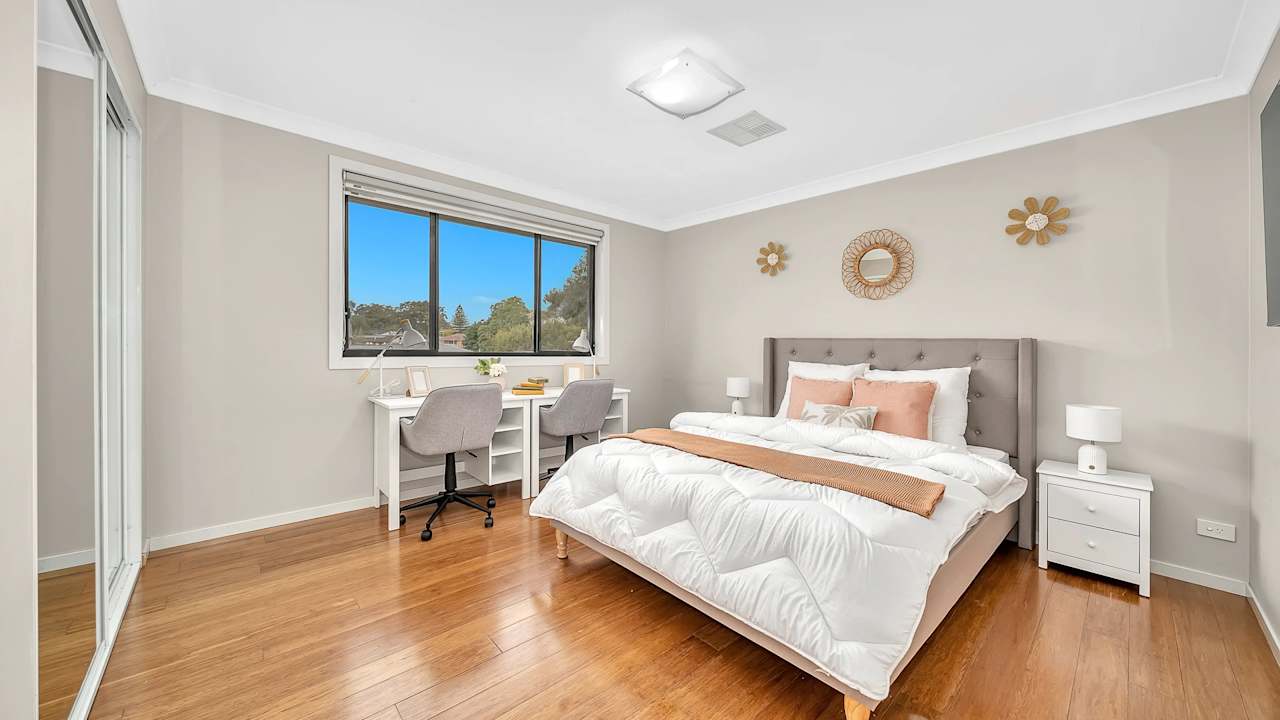 Furnished room in a share house