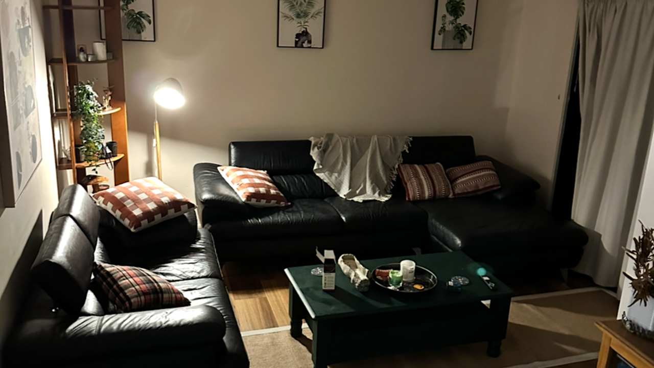 Furnished room in a share house