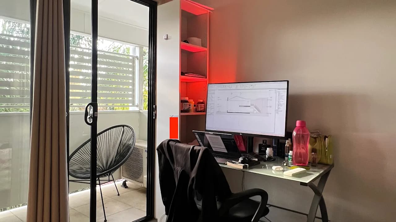 Furnished room in a share house