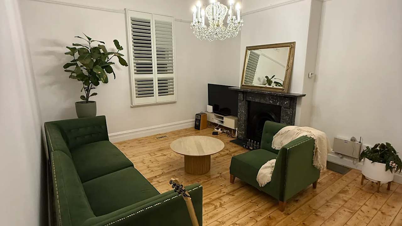 Unfurnished room in a share house