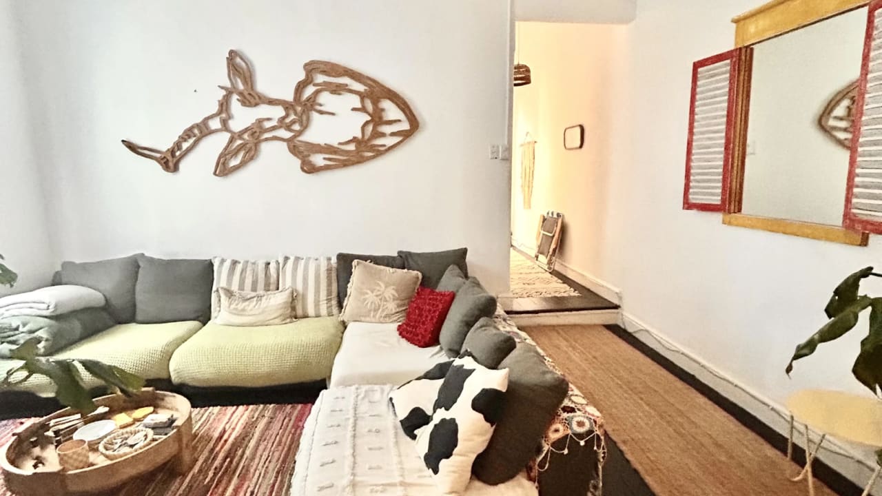 Furnished room in a share house