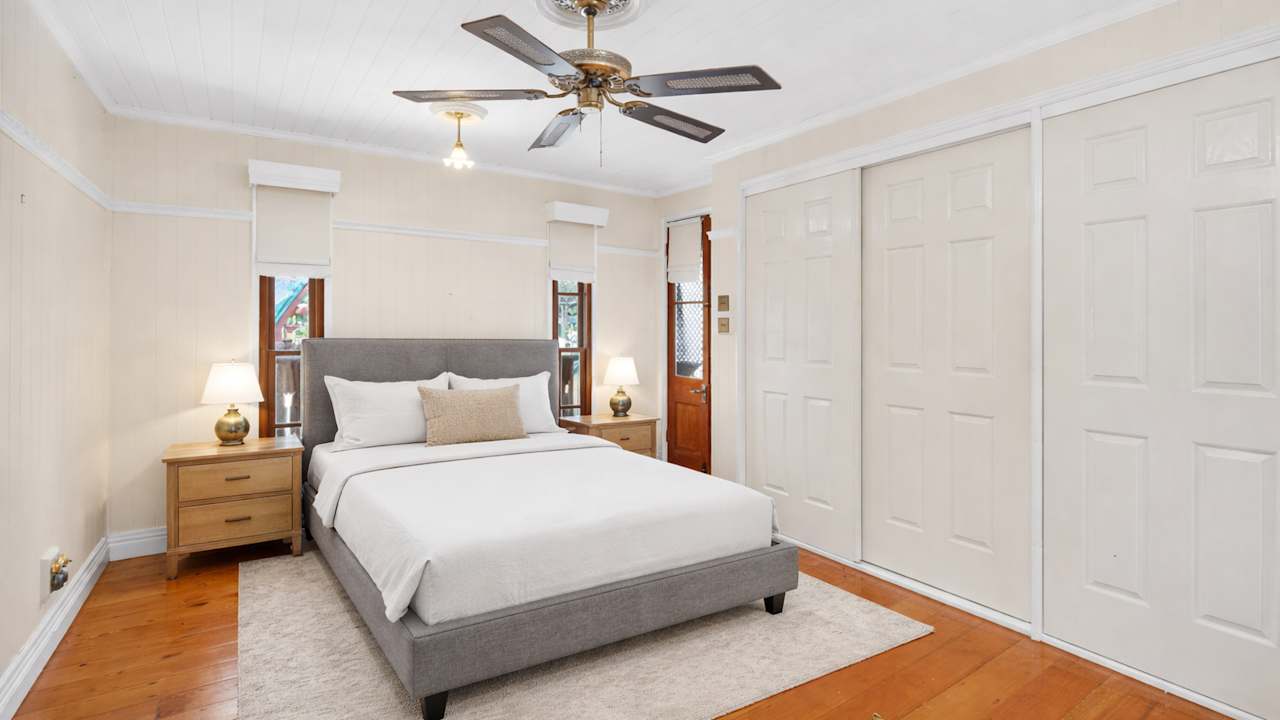 Furnished room with ensuite in a share house