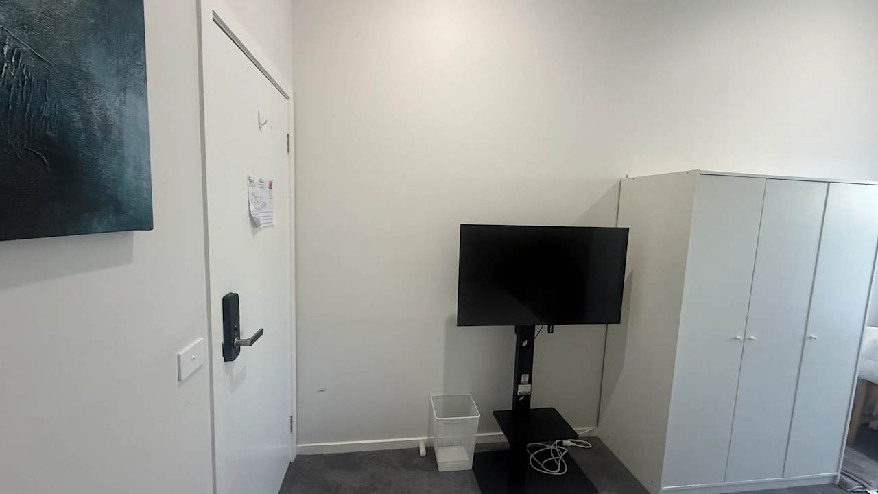 Furnished room with ensuite in a share house