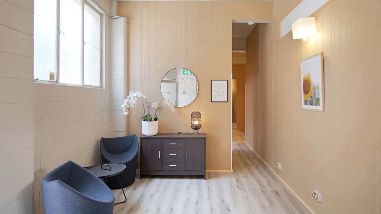 Furnished room in a share house