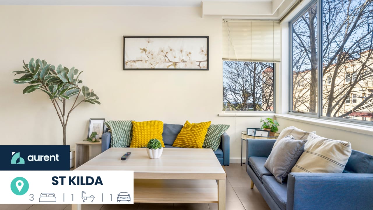 Furnished room in a share house