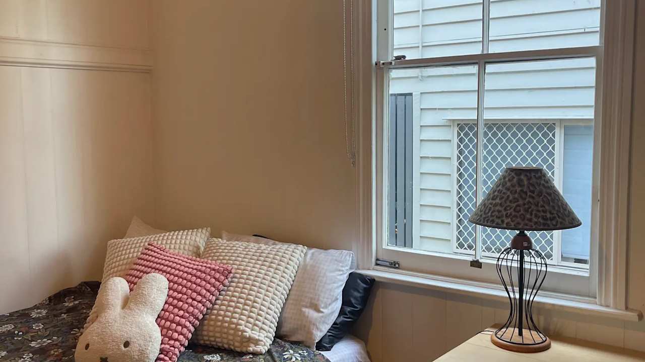 Unfurnished room in a share house