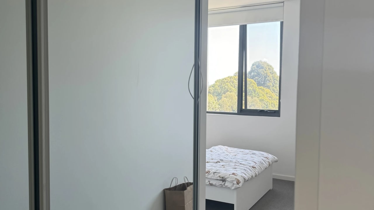 Furnished room with own bathroom