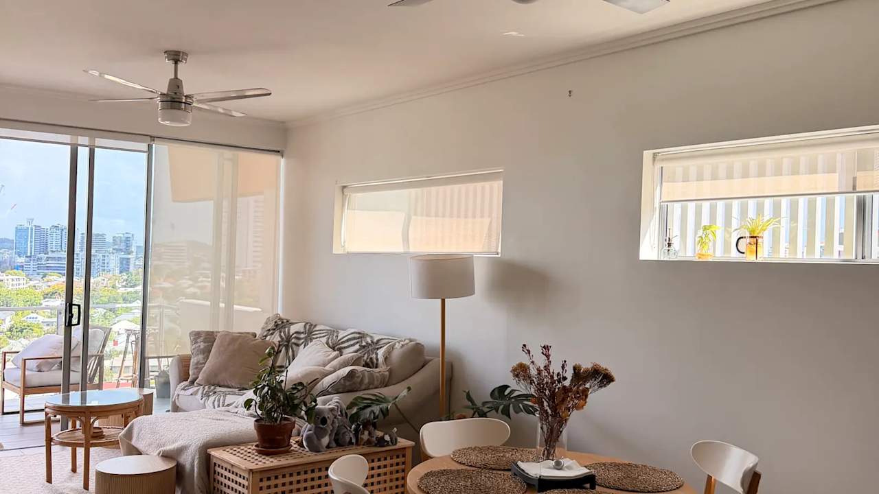 Furnished room with own bathroom