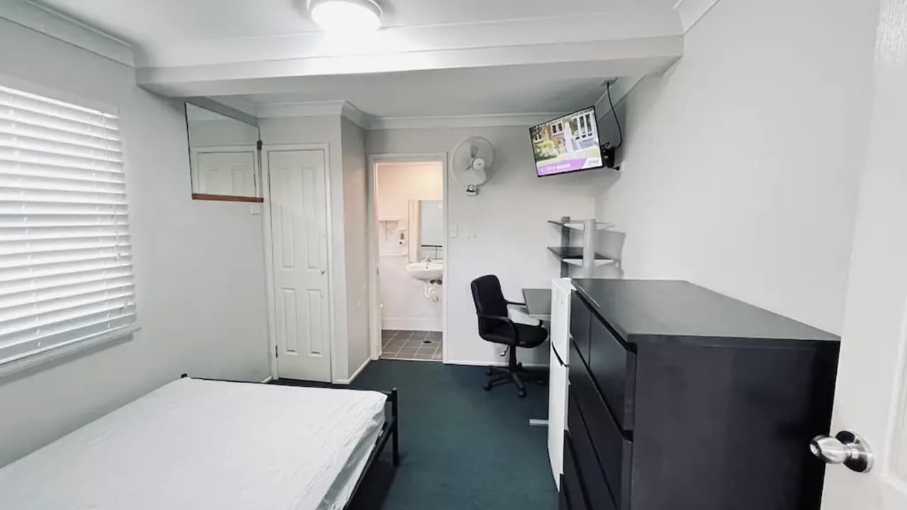 Furnished room with ensuite in a share house