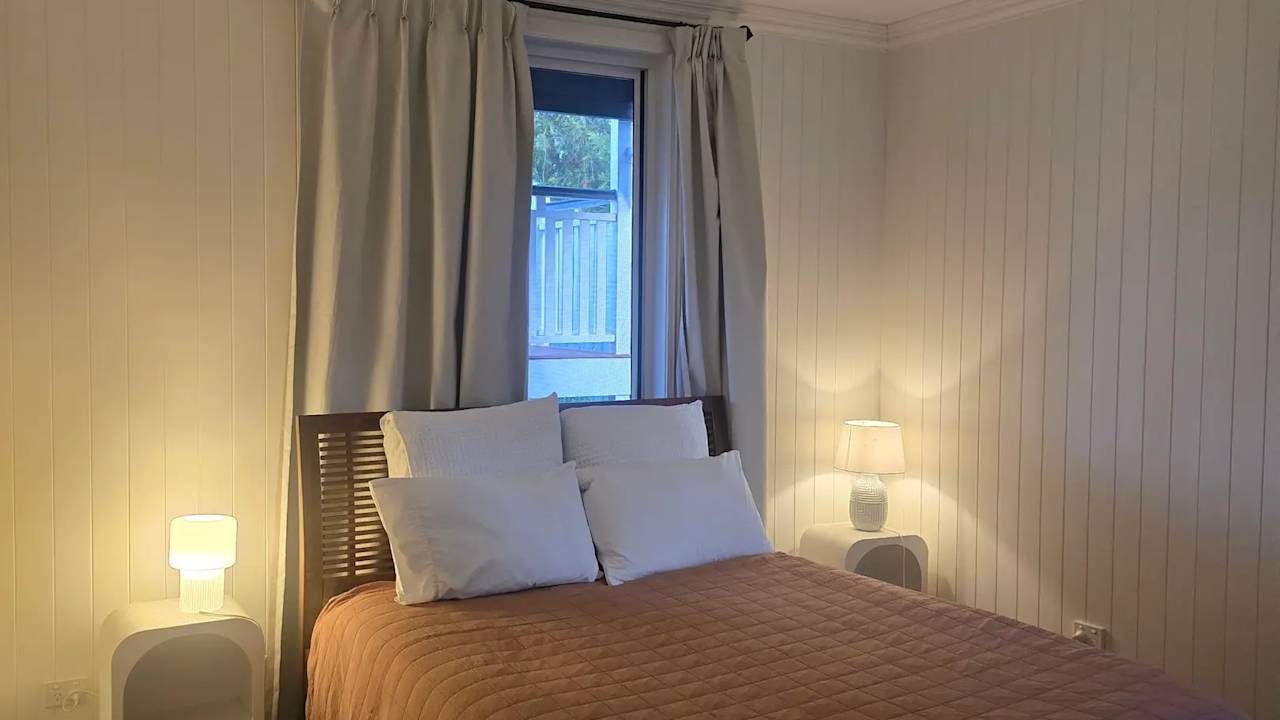 Room in a share house