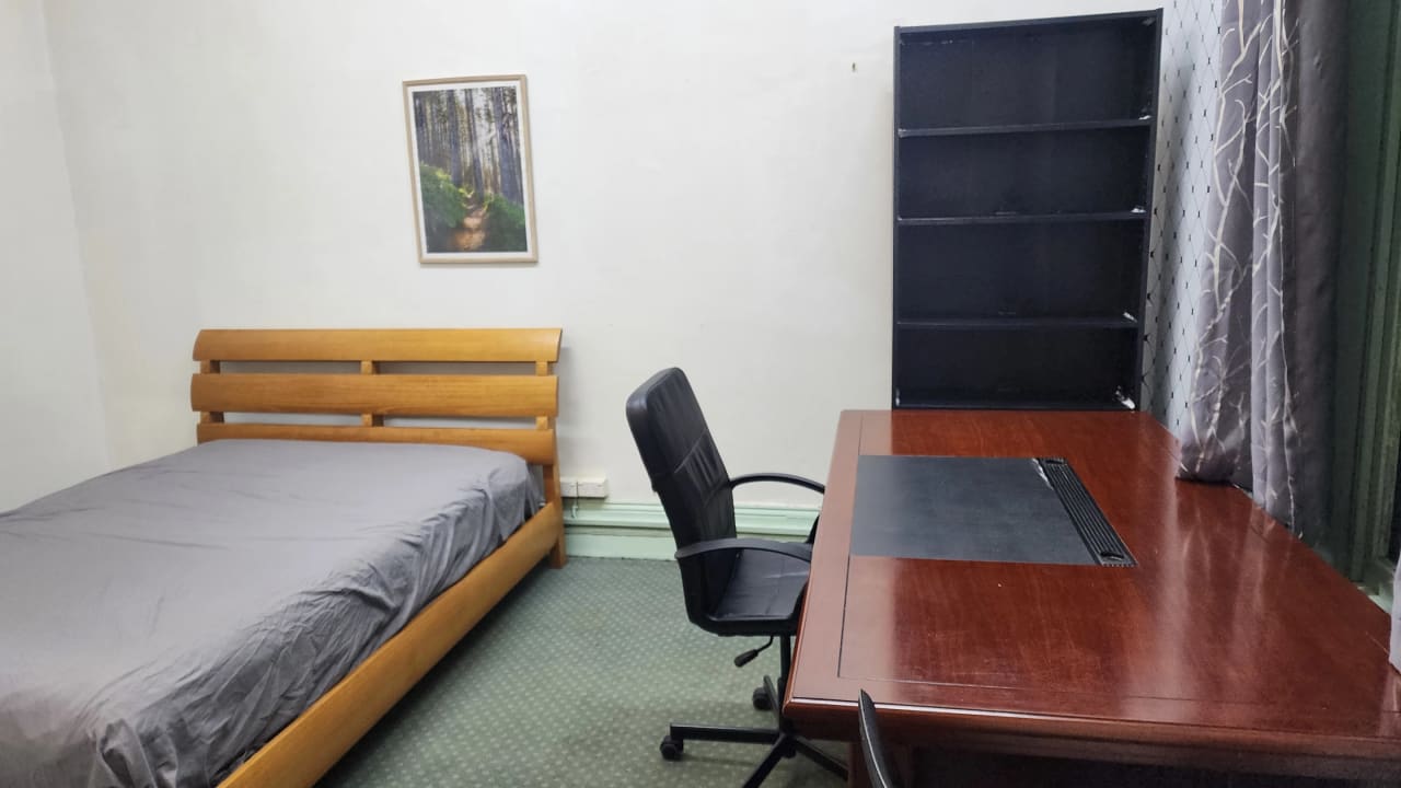 Furnished room in a share house