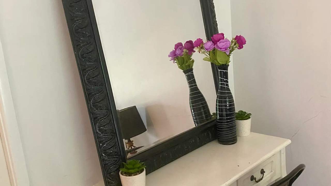 Furnished room with ensuite in a share house