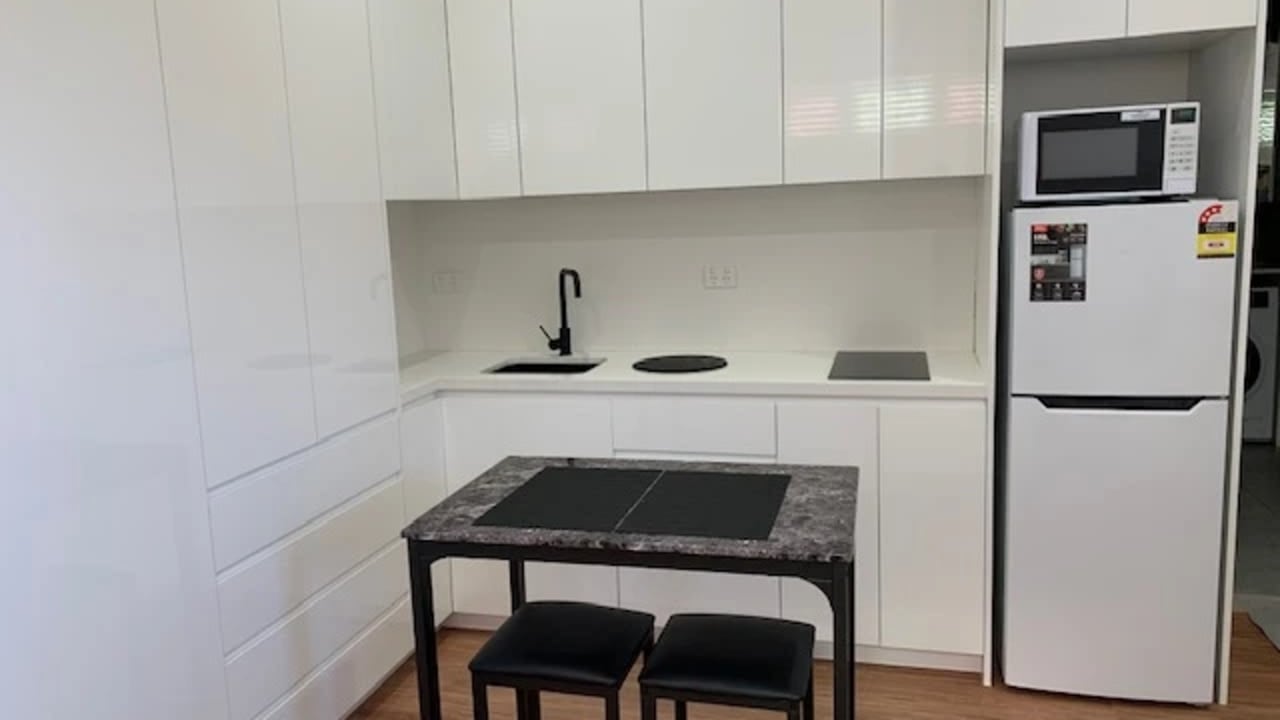 Furnished room studio flat for rent