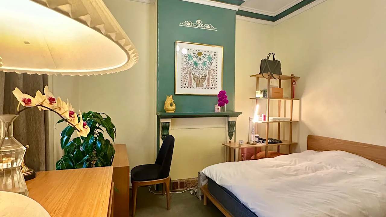Unfurnished room in a share house