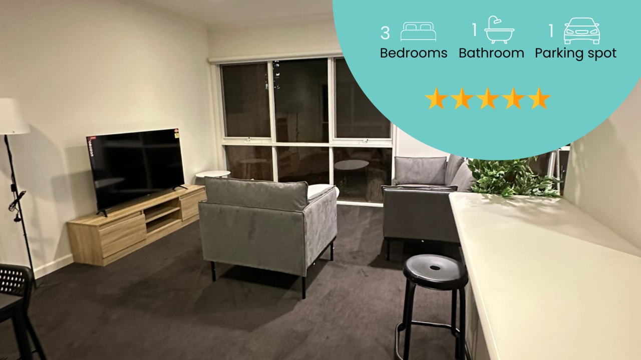 Furnished room in a share house