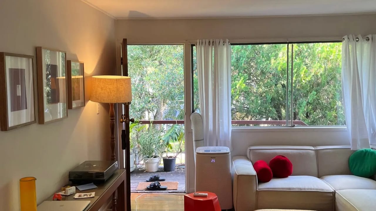 Furnished room in a share house