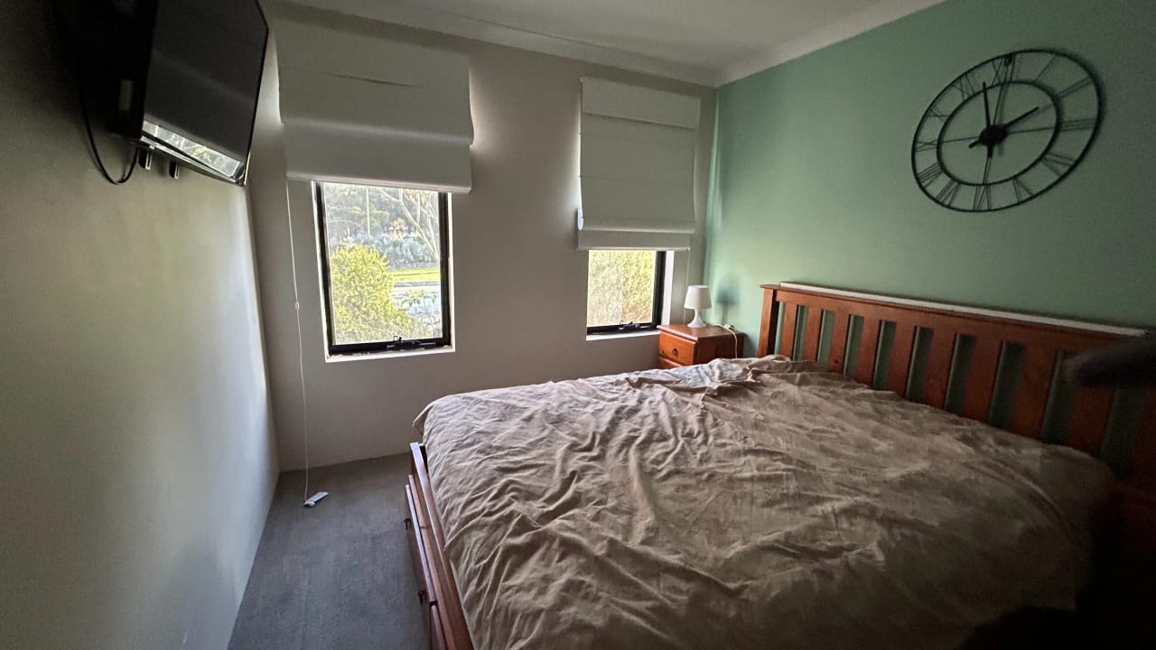 Furnished room with own bathroom
