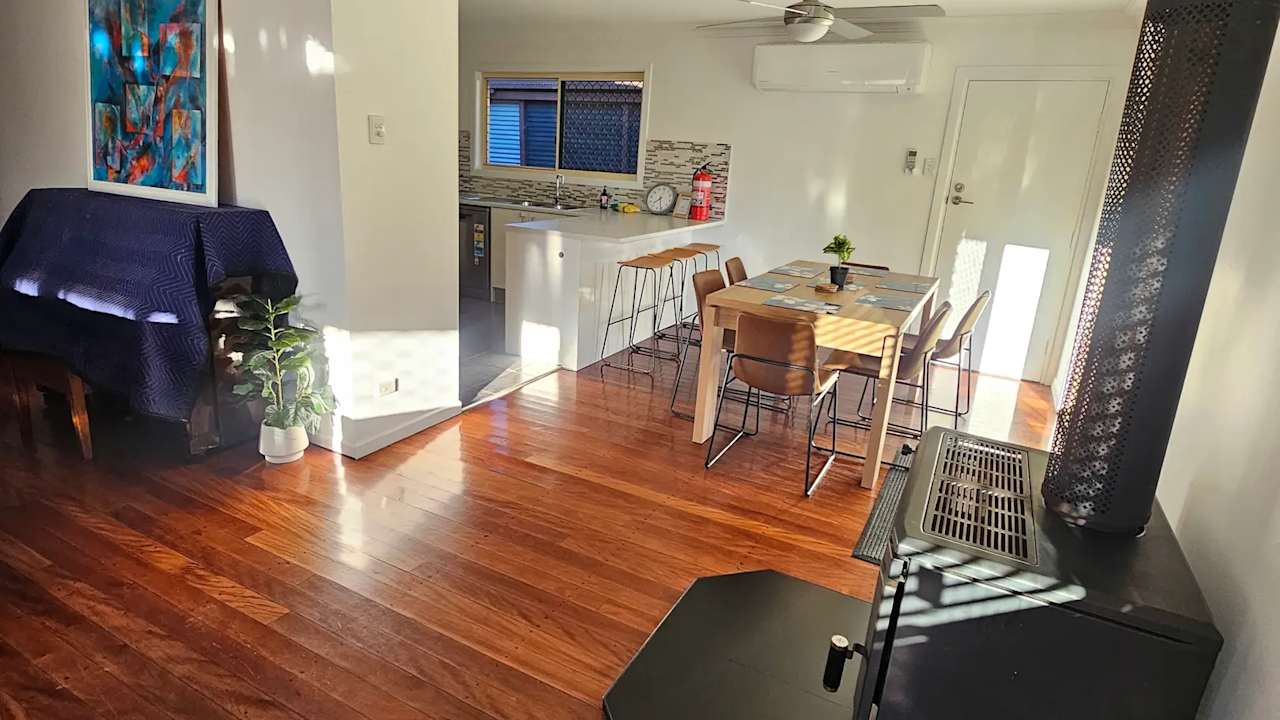 Furnished room with ensuite in a share house