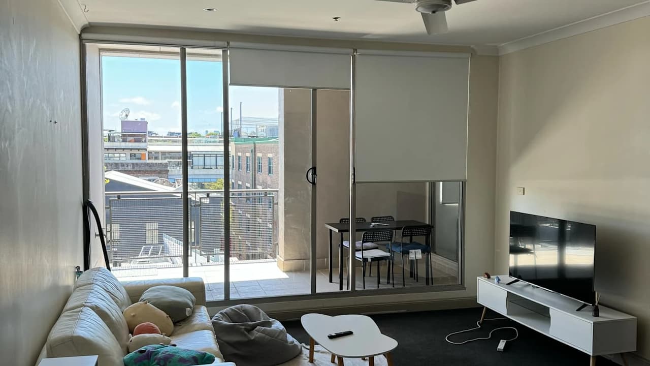 Furnished room with ensuite in a flatshare