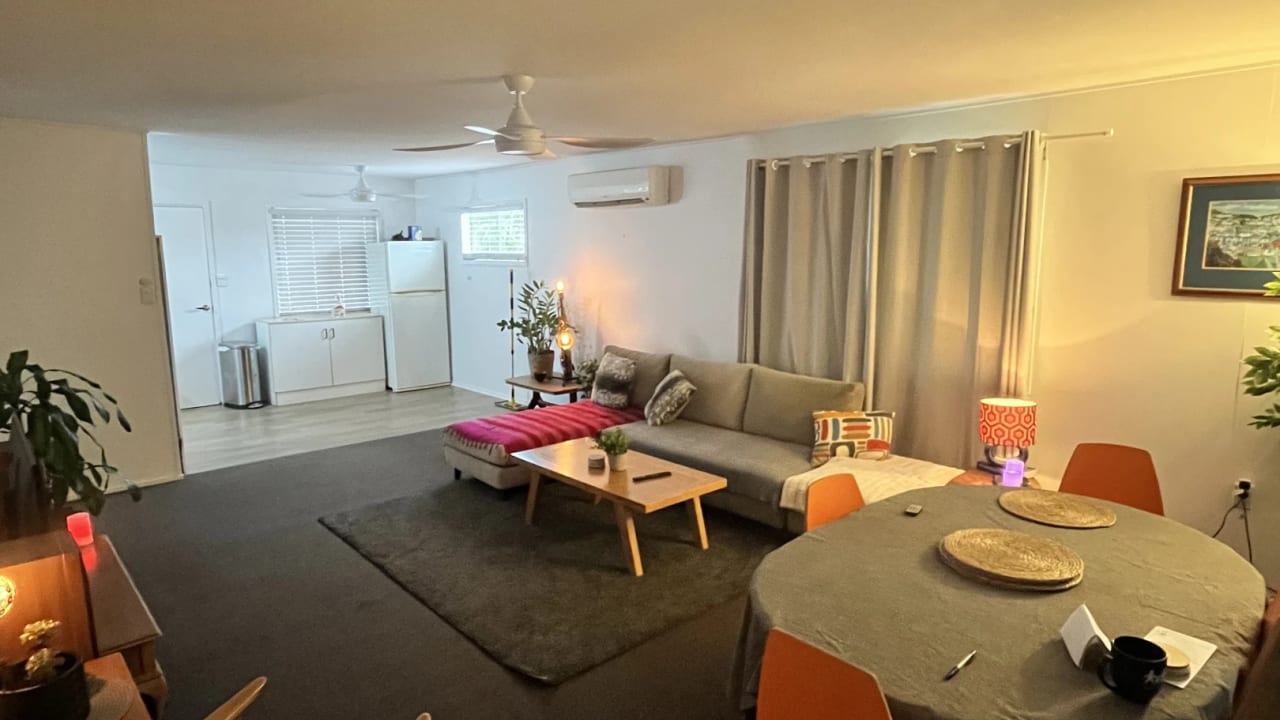 Unfurnished room in a share house
