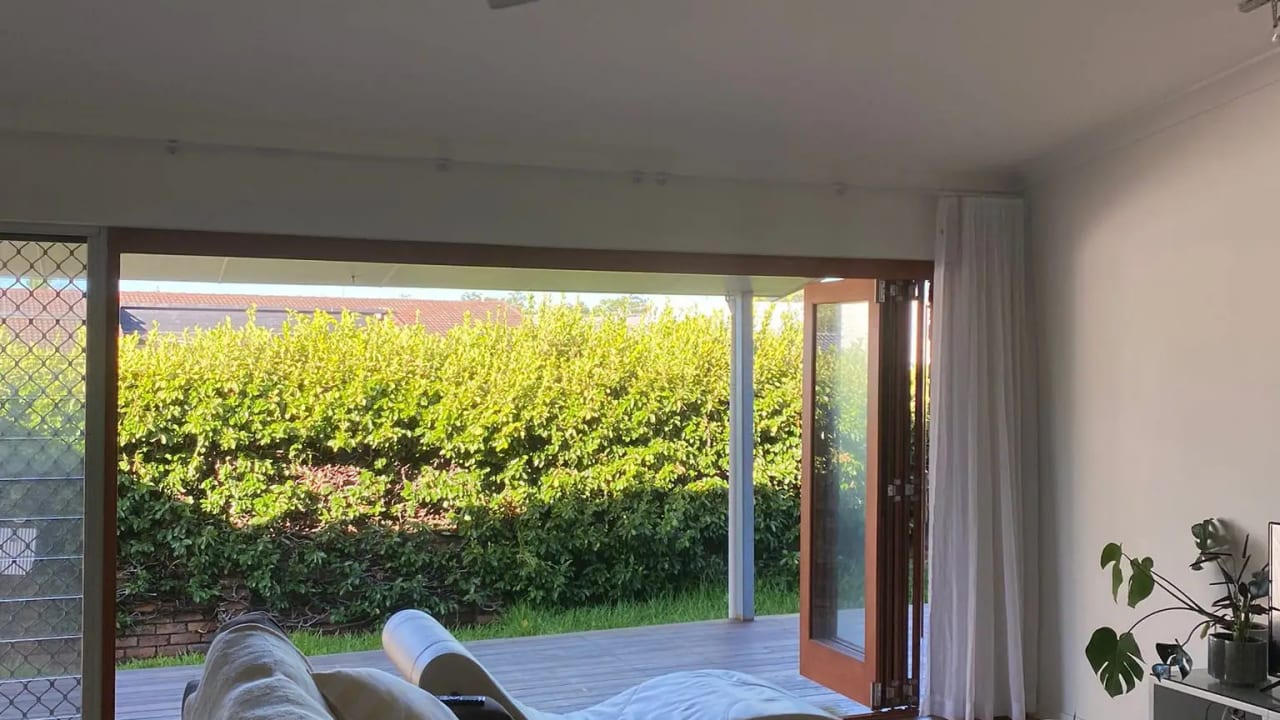 Room in a share house