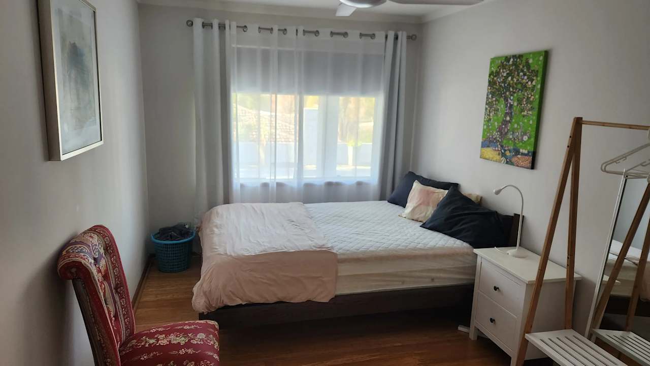 Furnished room with own bathroom