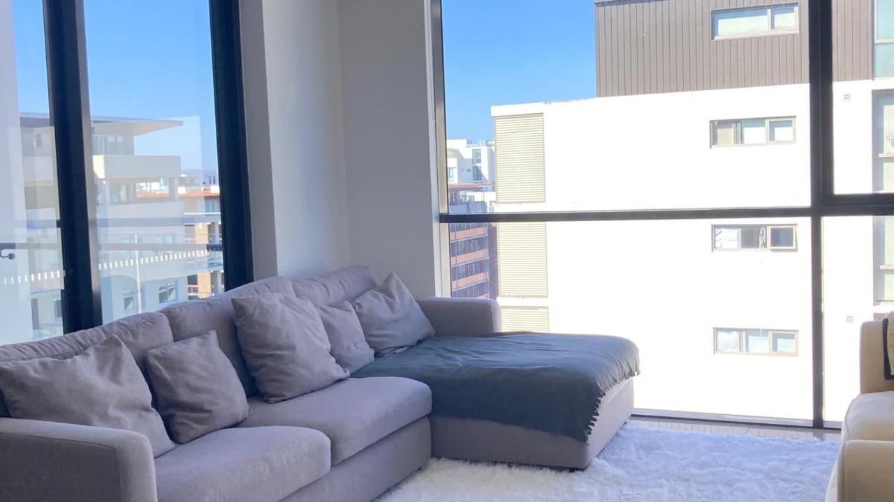 Unfurnished room with own bathroom