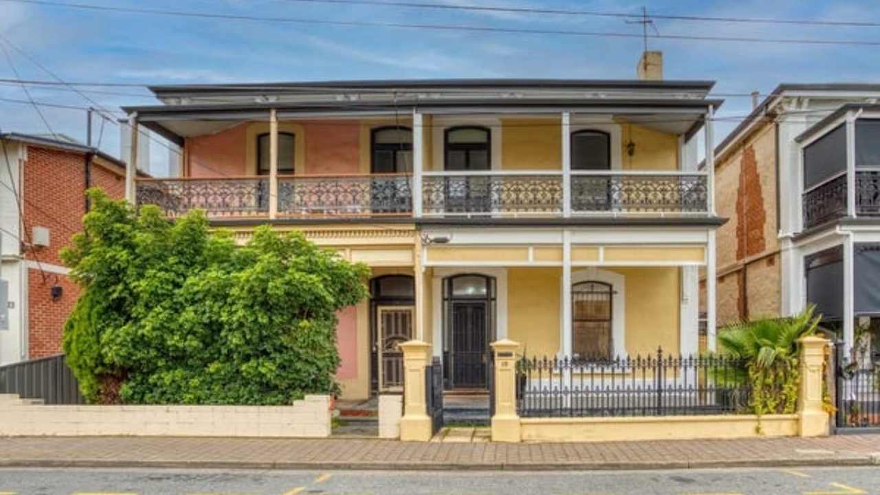 Unfurnished room in a share house