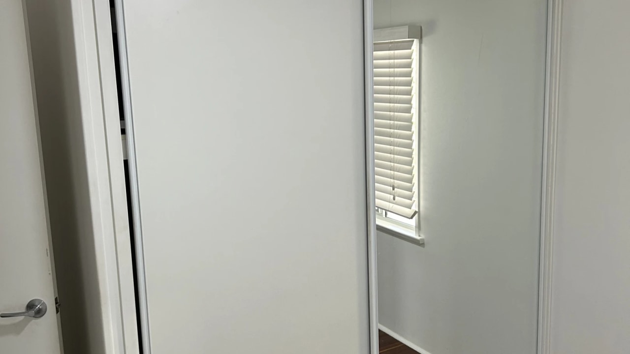 Unfurnished room in a share house