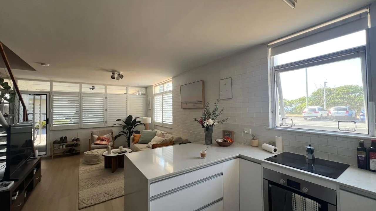 Whole property with 2 rooms for rent