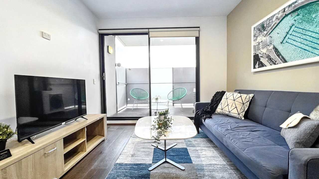 Whole property with 2 rooms for rent
