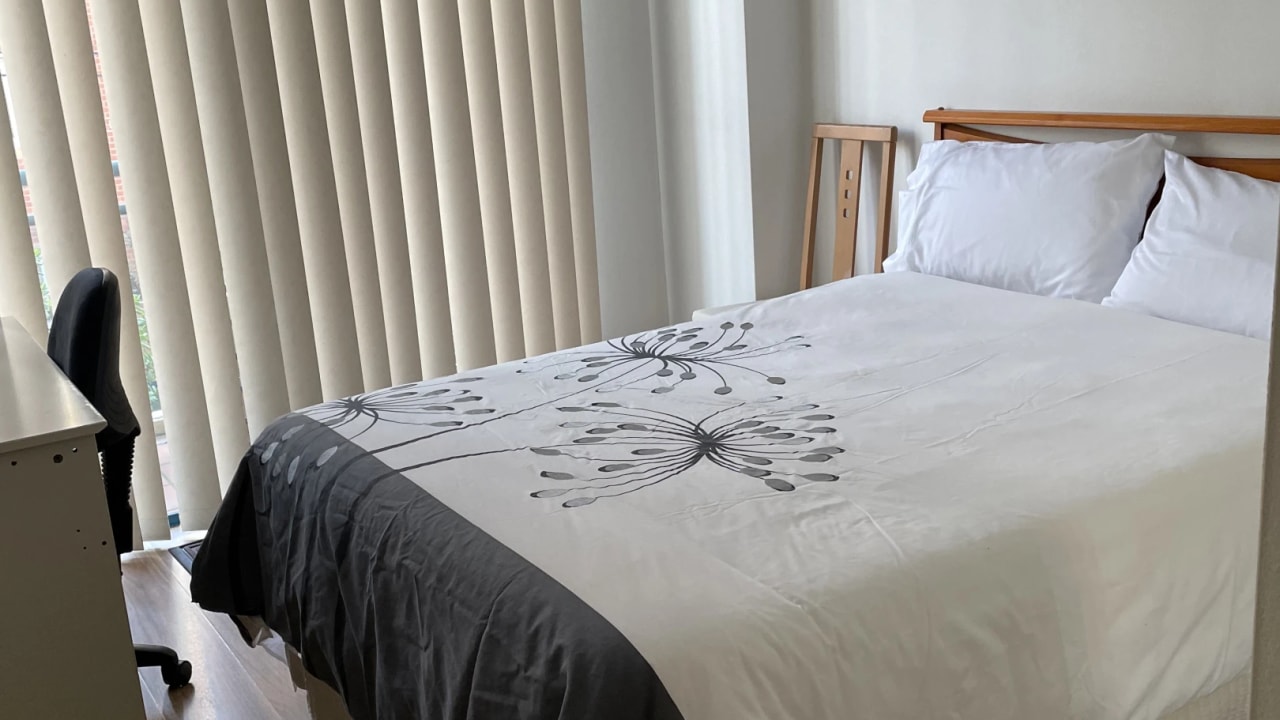 Furnished room with own bathroom