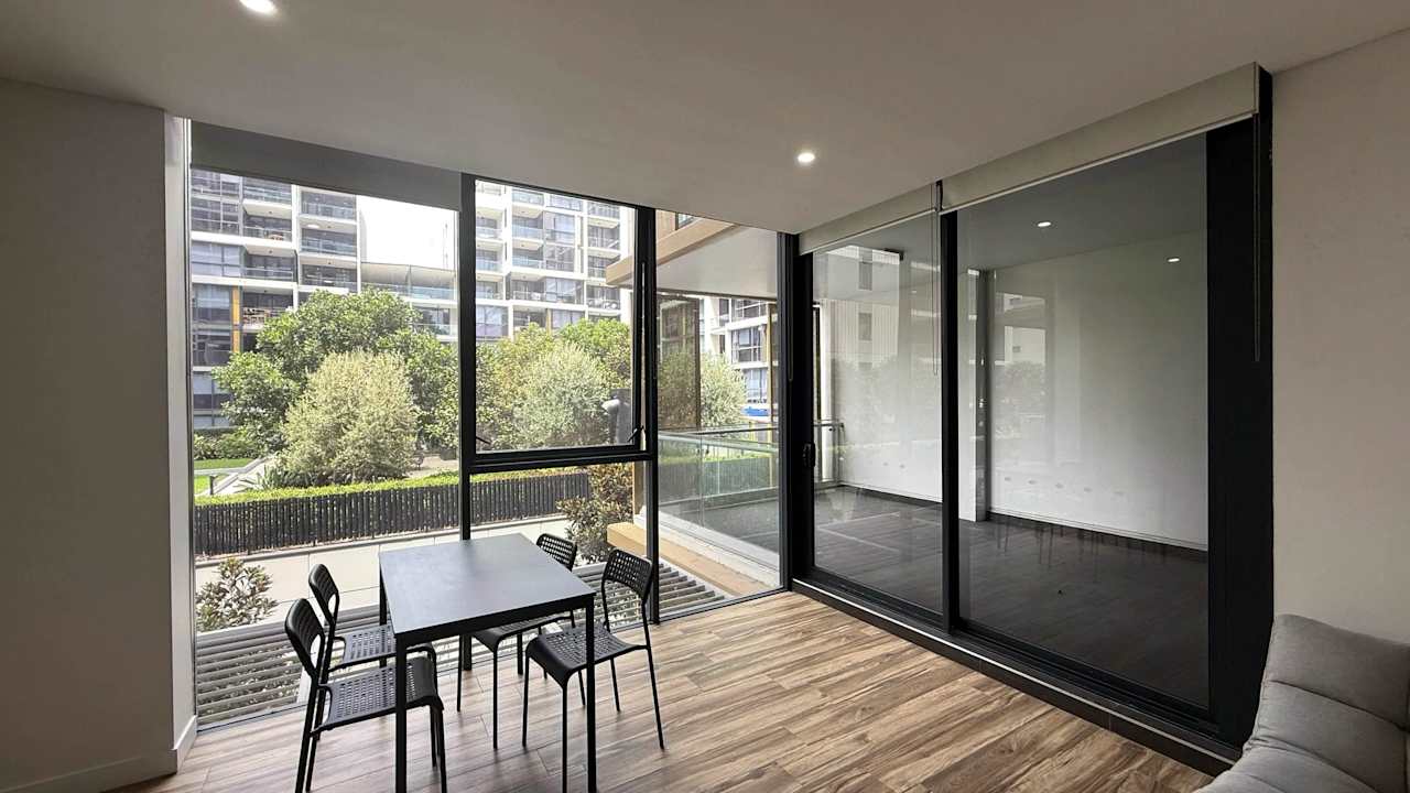 Furnished room in a flatshare