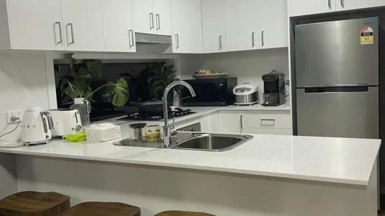 Furnished room granny flat for rent