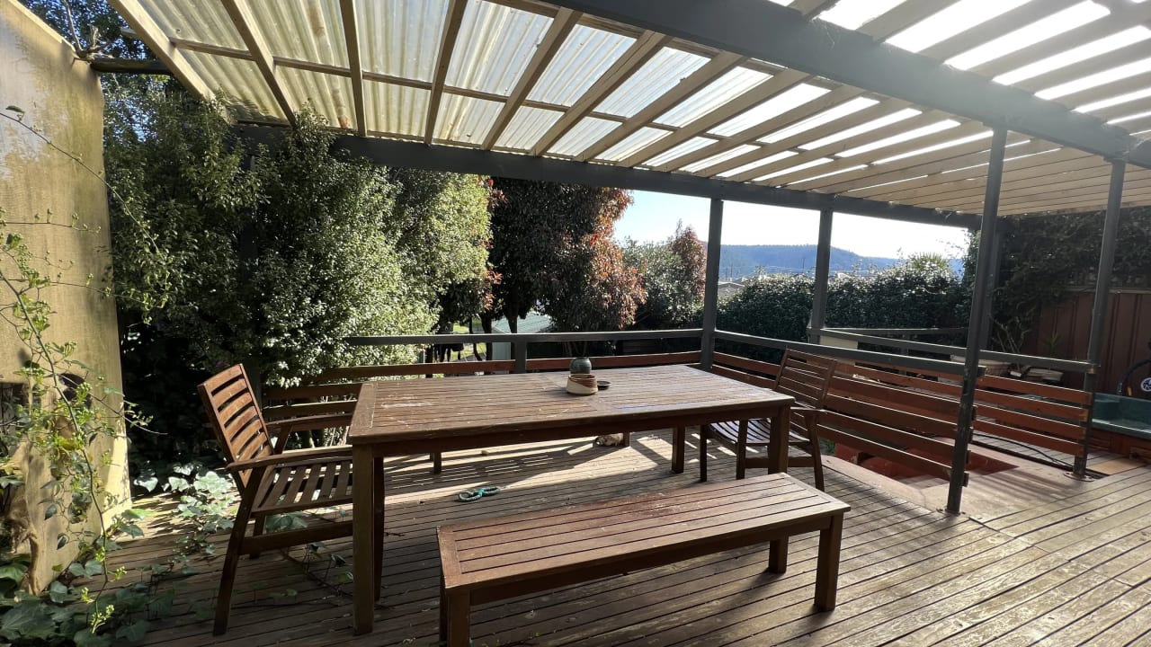 Room in a share house